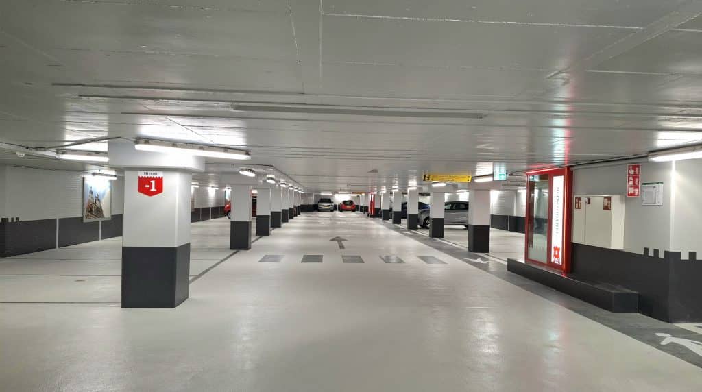 Parkeergarage De Vest is na een verbouwing van 11 weken weer open. De garage is opgeknapt en overzichtelijker gemaakt.