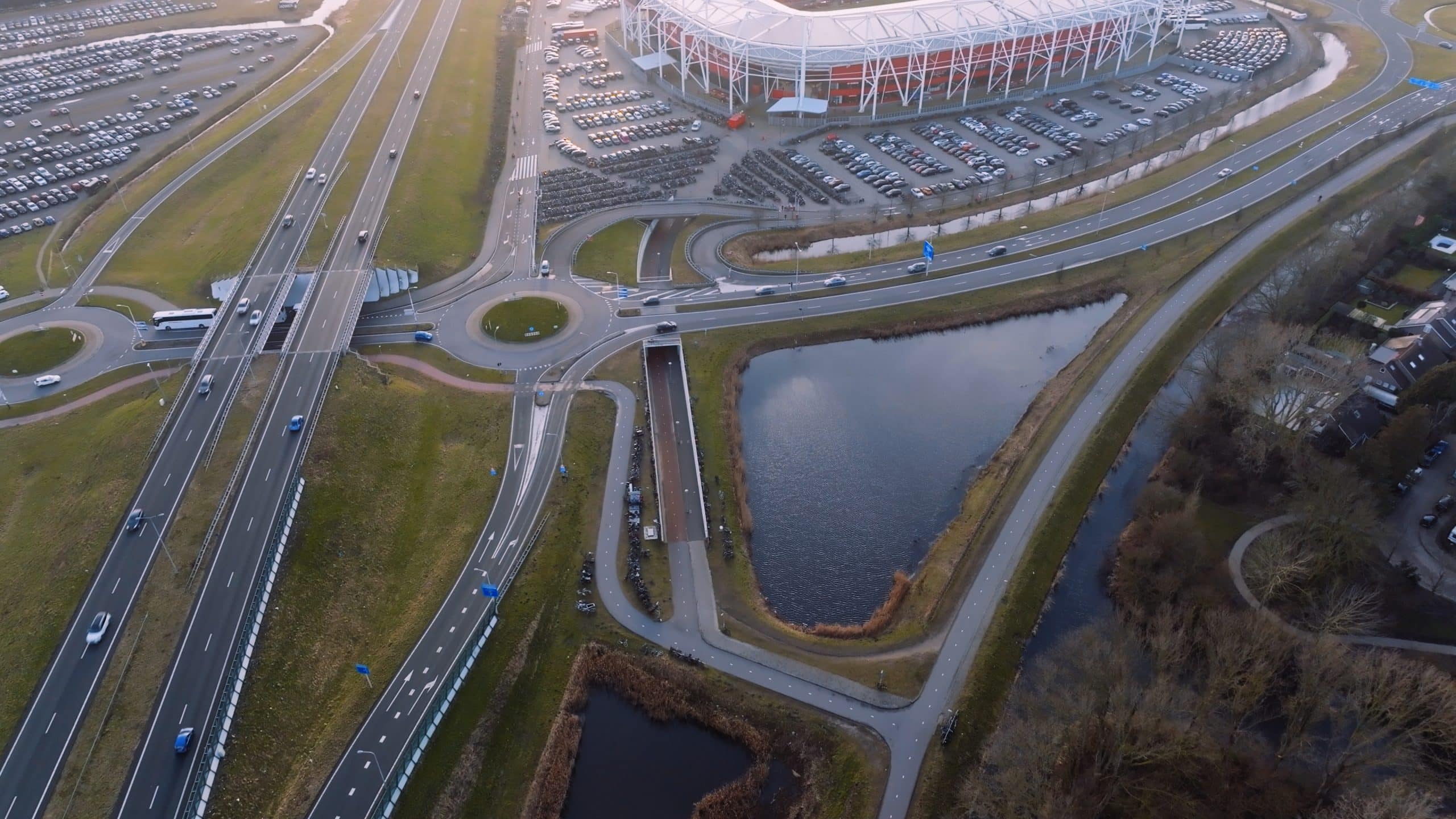 Verkeer rond AFAS Stadion wordt veiliger voor fietsers en voetgangers